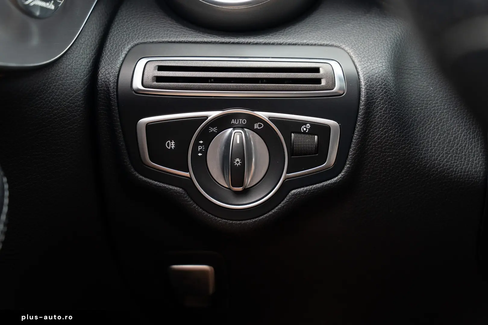 Mercedes-Benz Clasa C 220 Coupe