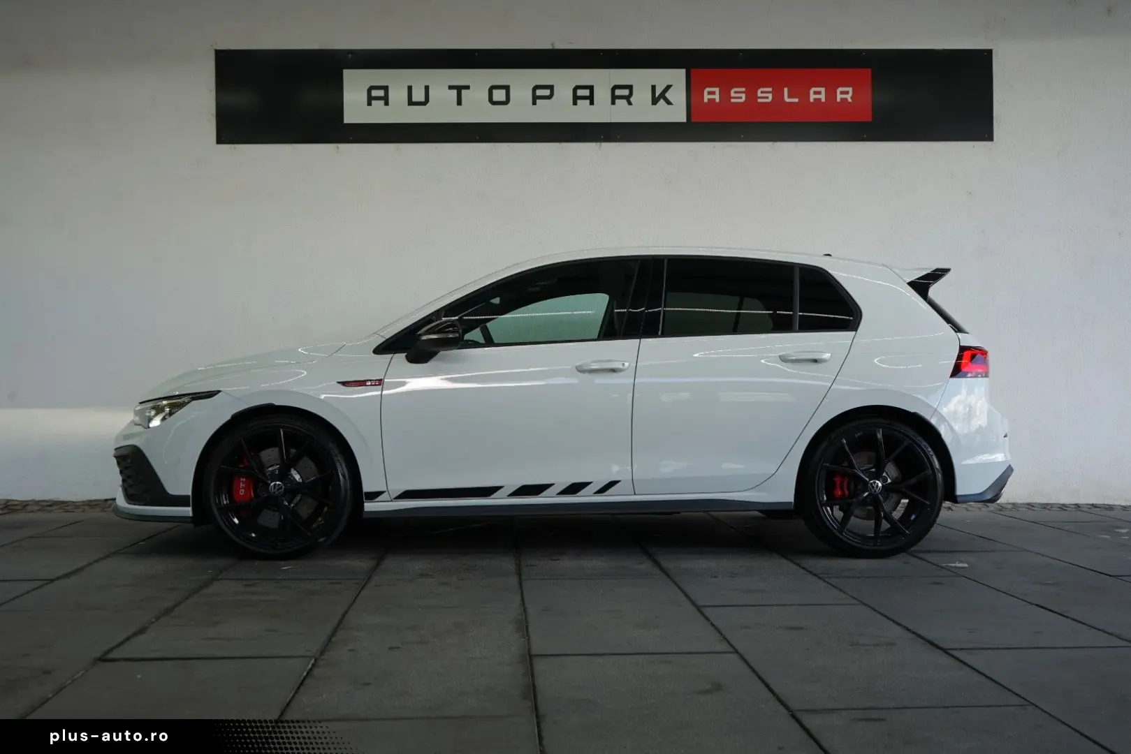 VW Golf VIII Lim. GTI Clubsport Leder Pano HeadUp
