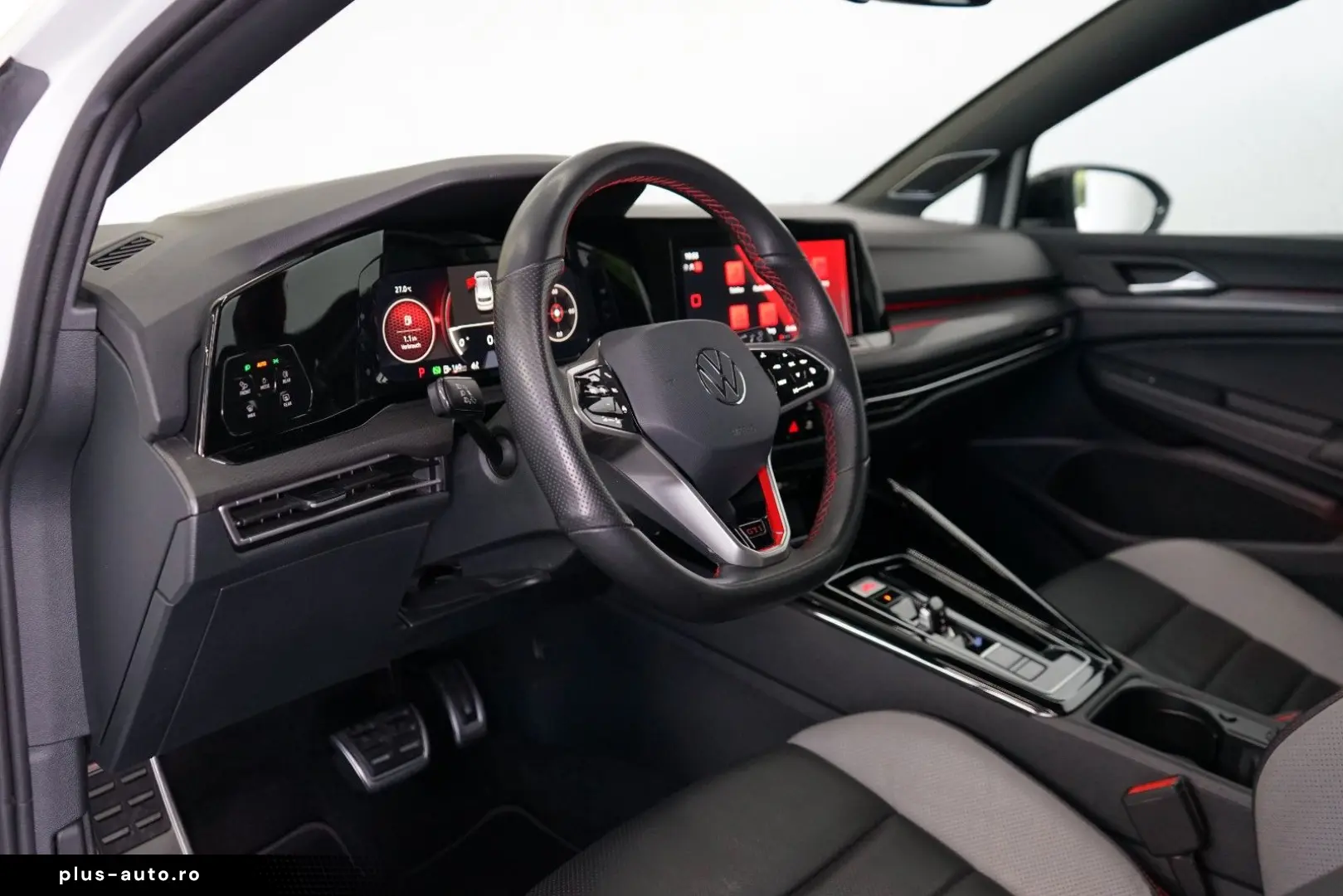 VW Golf VIII Lim. GTI Clubsport Leder Pano HeadUp