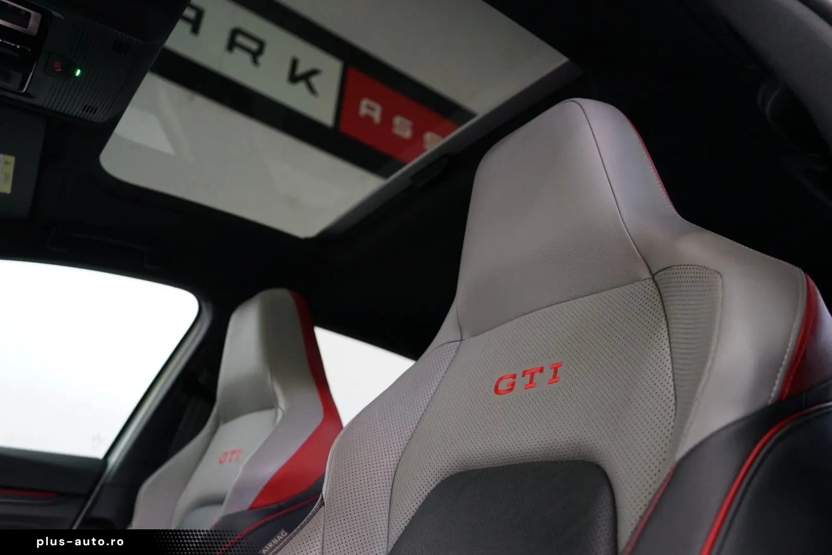 VW Golf VIII Lim. GTI Clubsport Leder Pano HeadUp