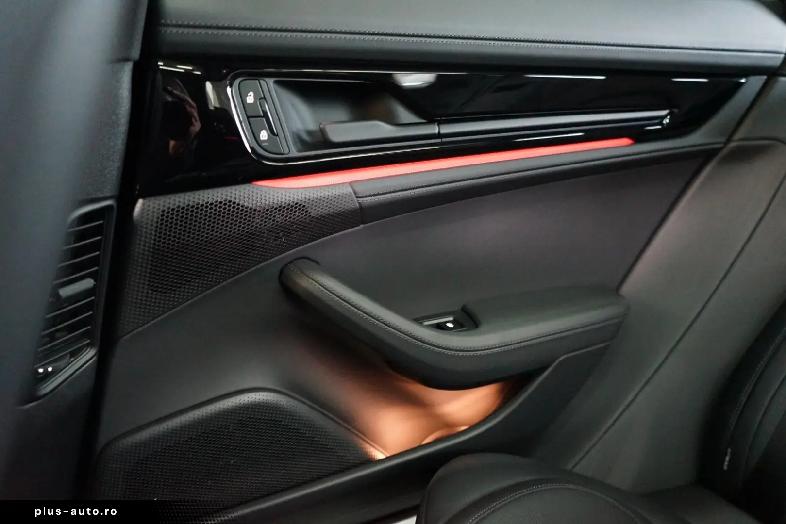 PORSCHE Panamera 4E-Hybrid SpAbgas PANO HeadUp Sitzklima