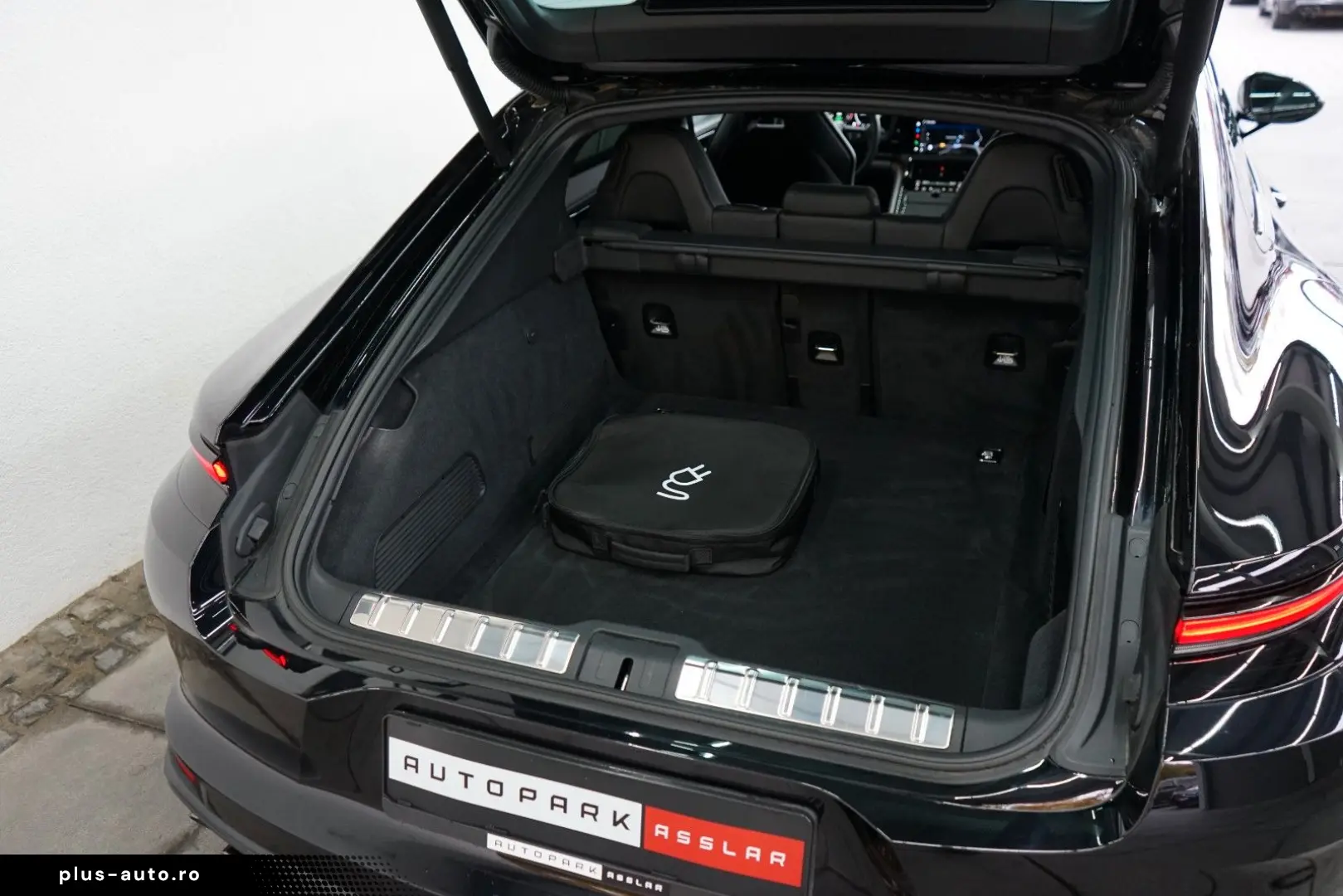 PORSCHE Panamera 4E-Hybrid SpAbgas PANO HeadUp Sitzklima