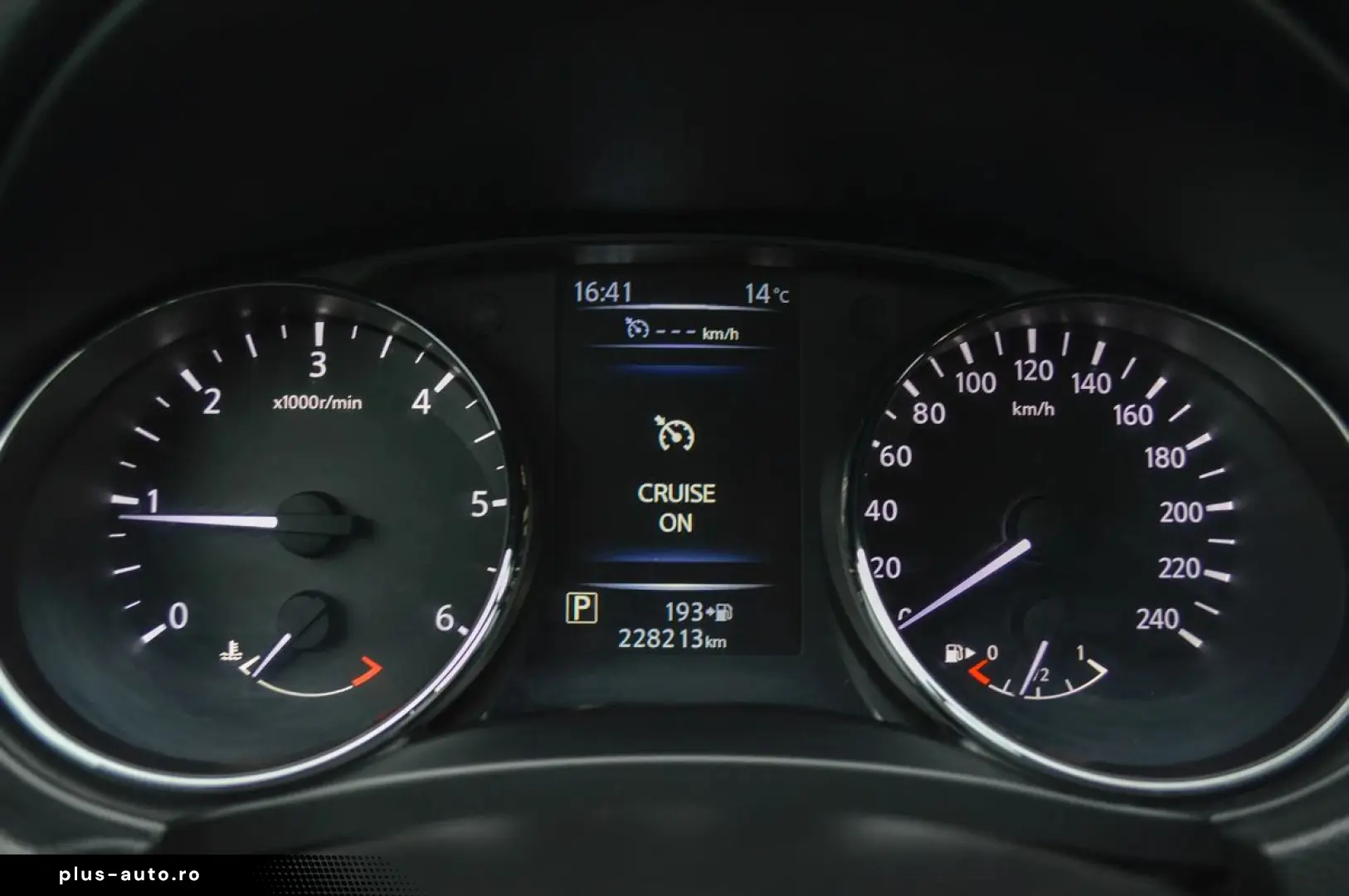 2015 Nissan Qashqai 1.6 dCi 130CP Automat N-Connecta   Rate