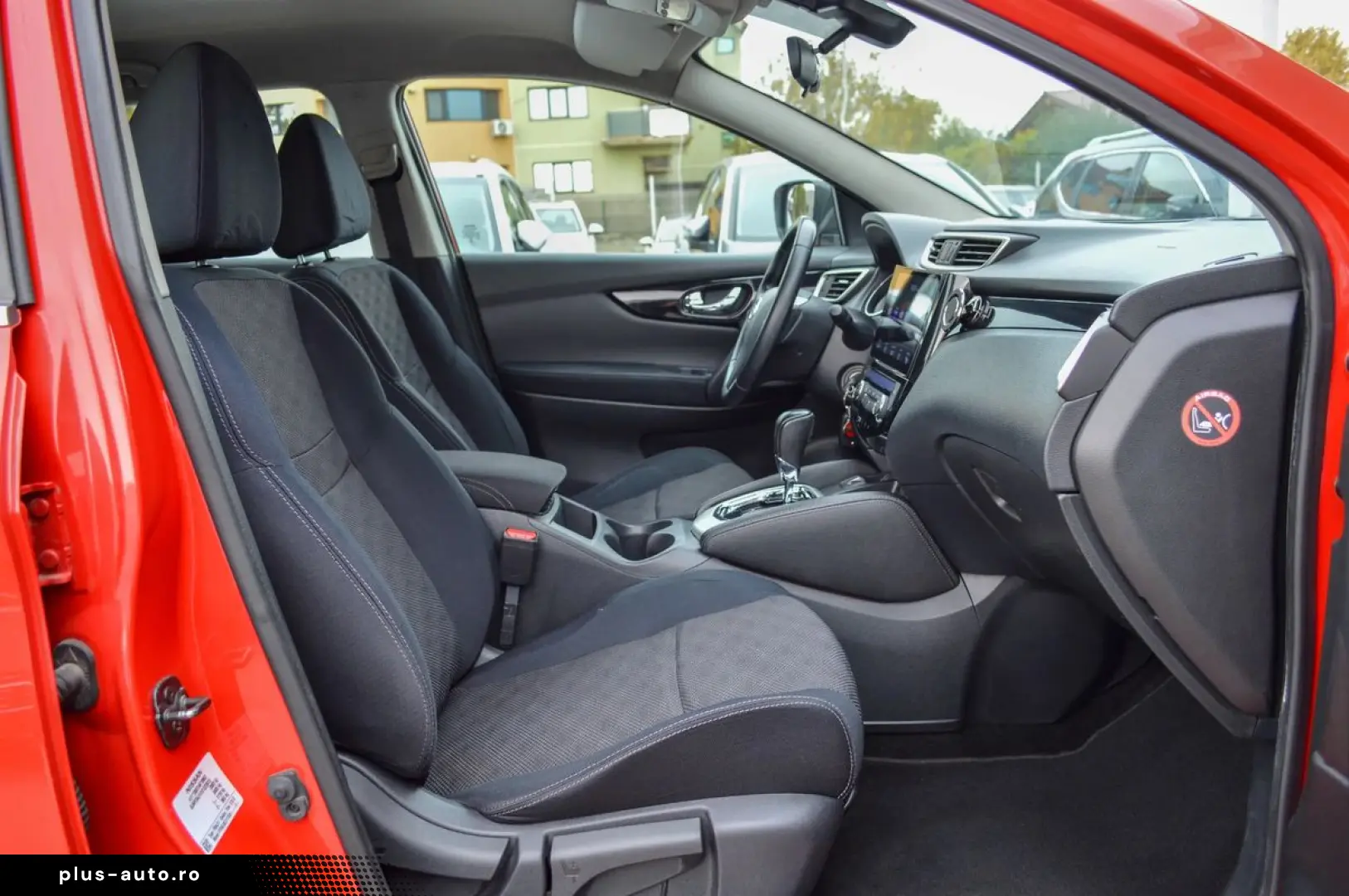 2015 Nissan Qashqai 1.6 dCi 130CP Automat N-Connecta   Rate