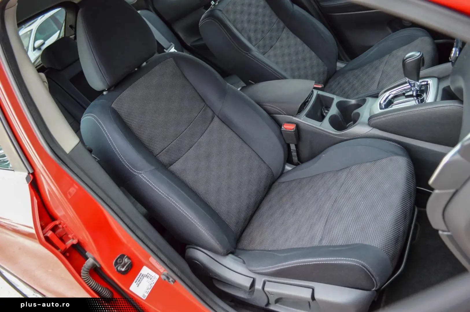 2015 Nissan Qashqai 1.6 dCi 130CP Automat N-Connecta   Rate