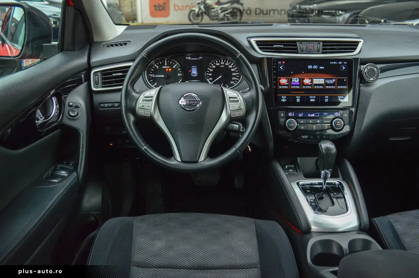2015 Nissan Qashqai 1.6 dCi 130CP Automat N-Connecta   Rate