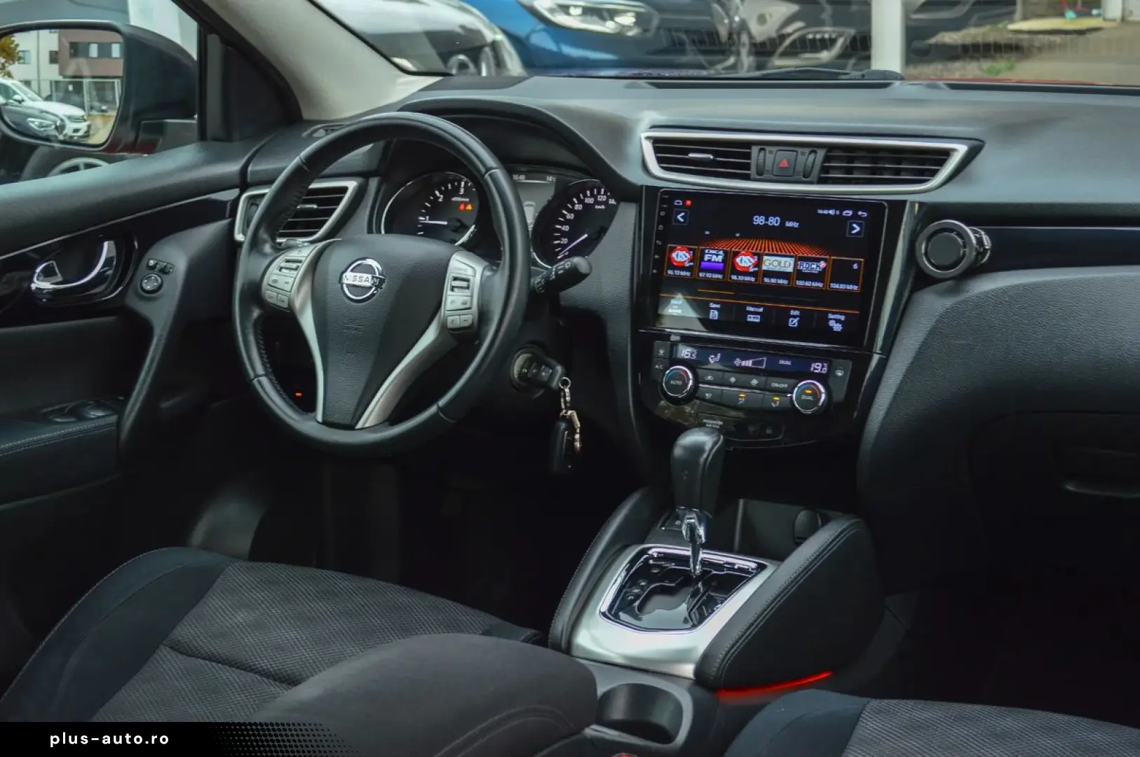 2015 Nissan Qashqai 1.6 dCi 130CP Automat N-Connecta   Rate