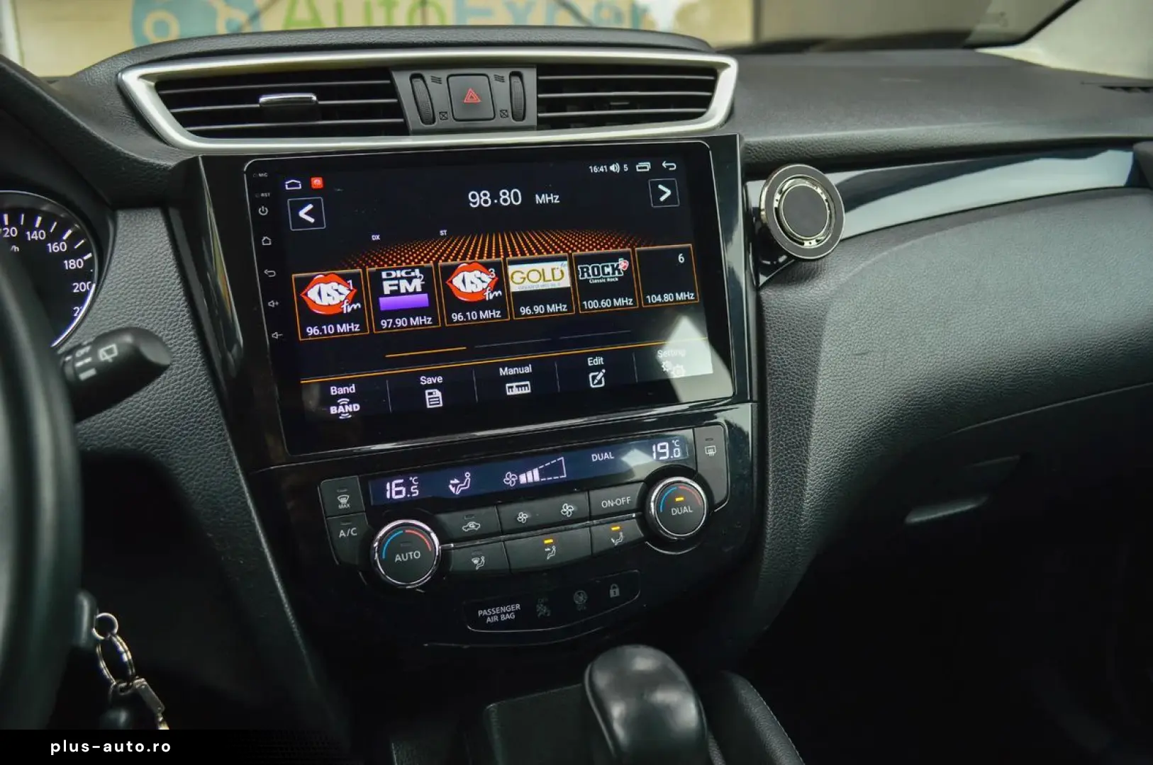 2015 Nissan Qashqai 1.6 dCi 130CP Automat N-Connecta   Rate
