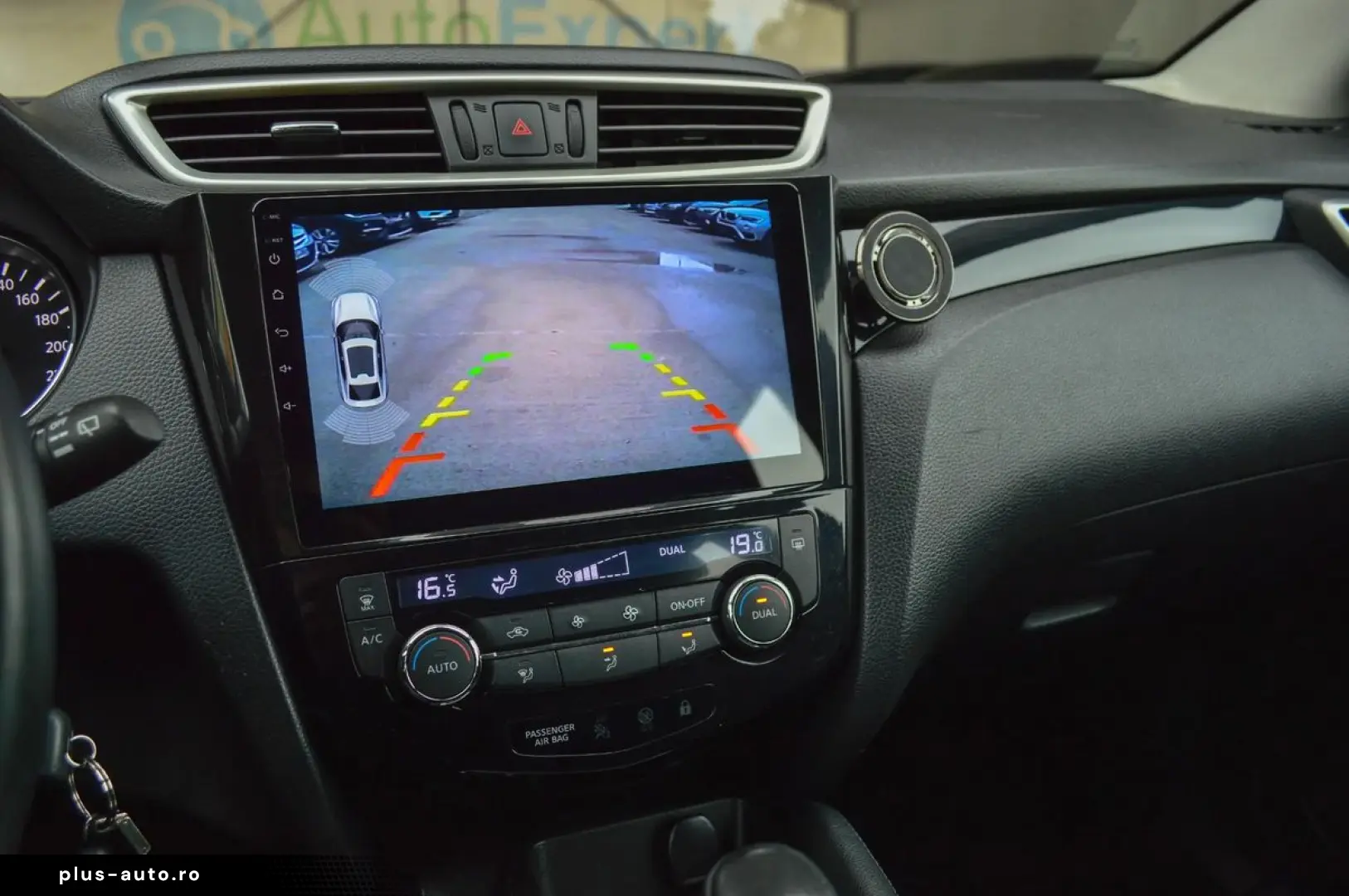 2015 Nissan Qashqai 1.6 dCi 130CP Automat N-Connecta   Rate