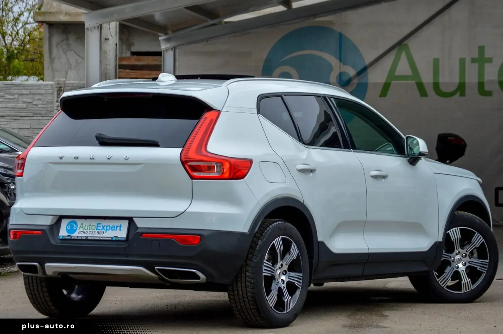 VOLVO XC40 2020 — imagine 9