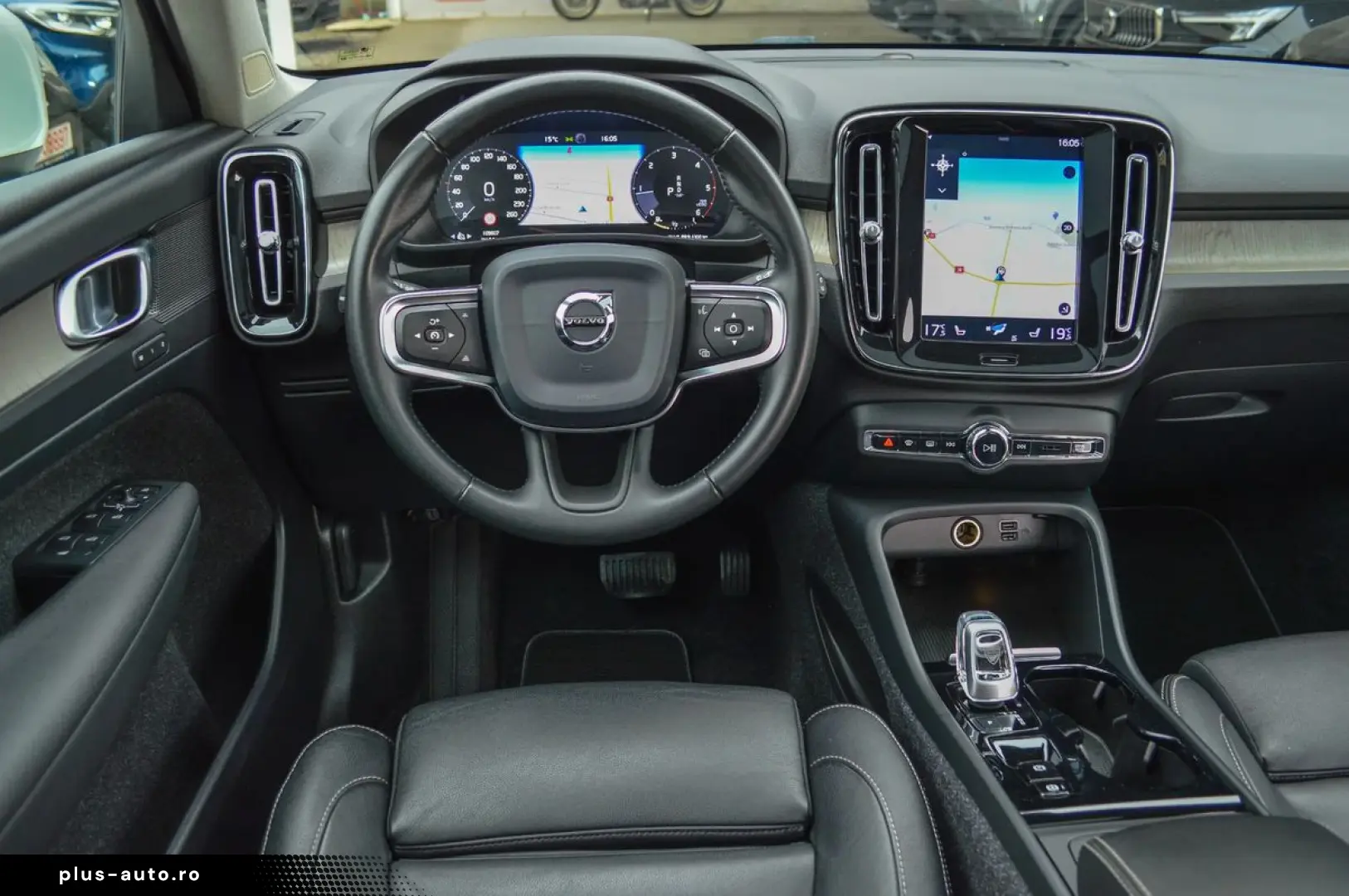 VOLVO XC40 2020 — imagine 27