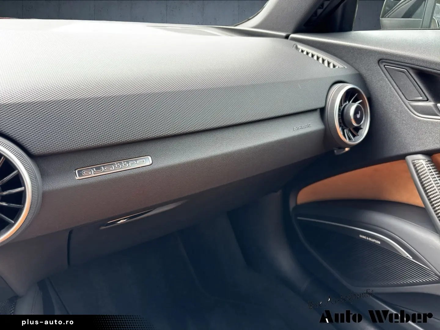 AUDI TT RS Matrix 280km h Exlusive Leder Carbon B&O R
