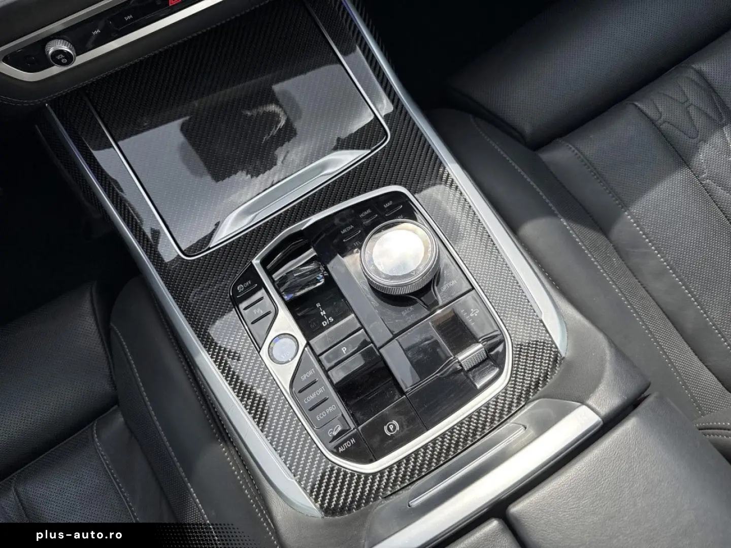 BMW X7 M60i xDr SkyLo IcGlow AHK SH PAPRO DAPro B&W