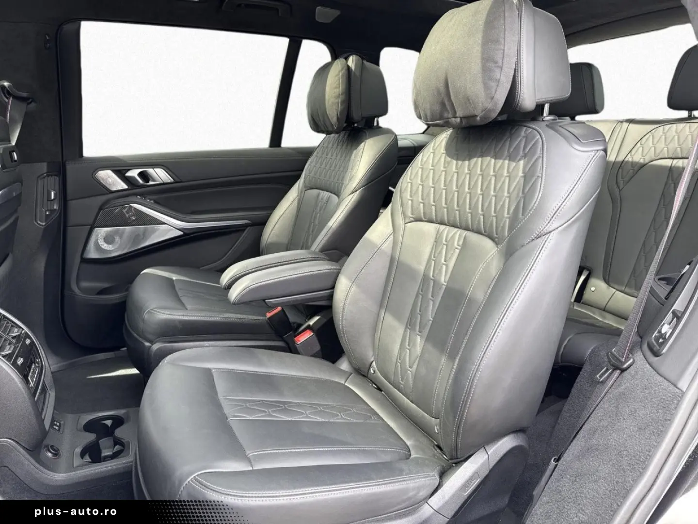 BMW X7 M60i xDr SkyLo IcGlow AHK SH PAPRO DAPro B&W