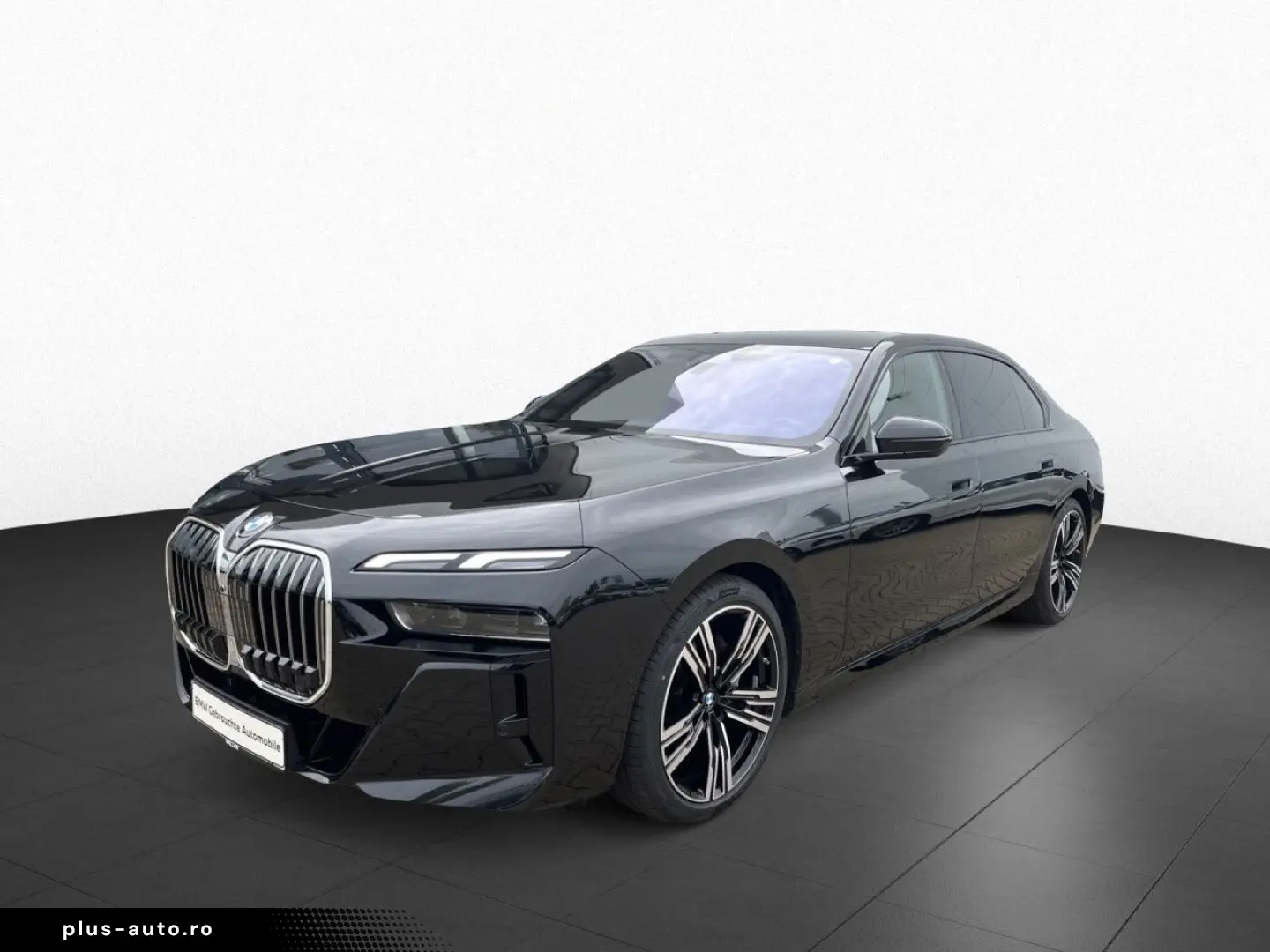 BMW 740d xD M Sport TV – B& W – Direcție integrală