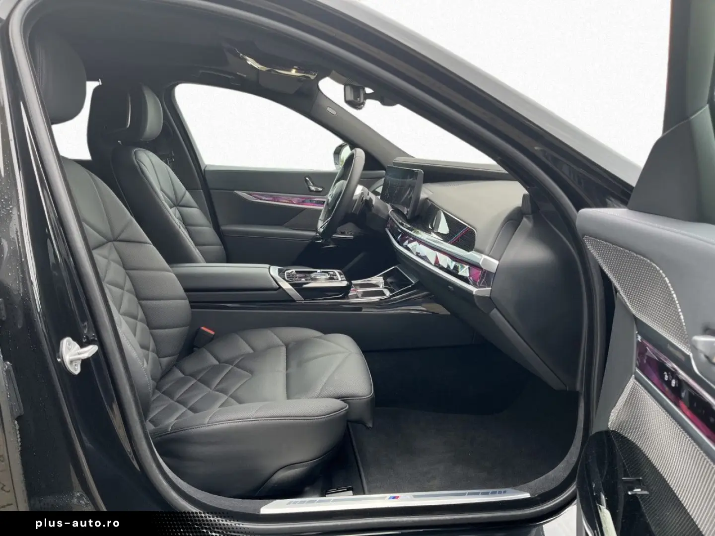 BMW 740d xD M Sport TV – B& W – Direcție integrală
