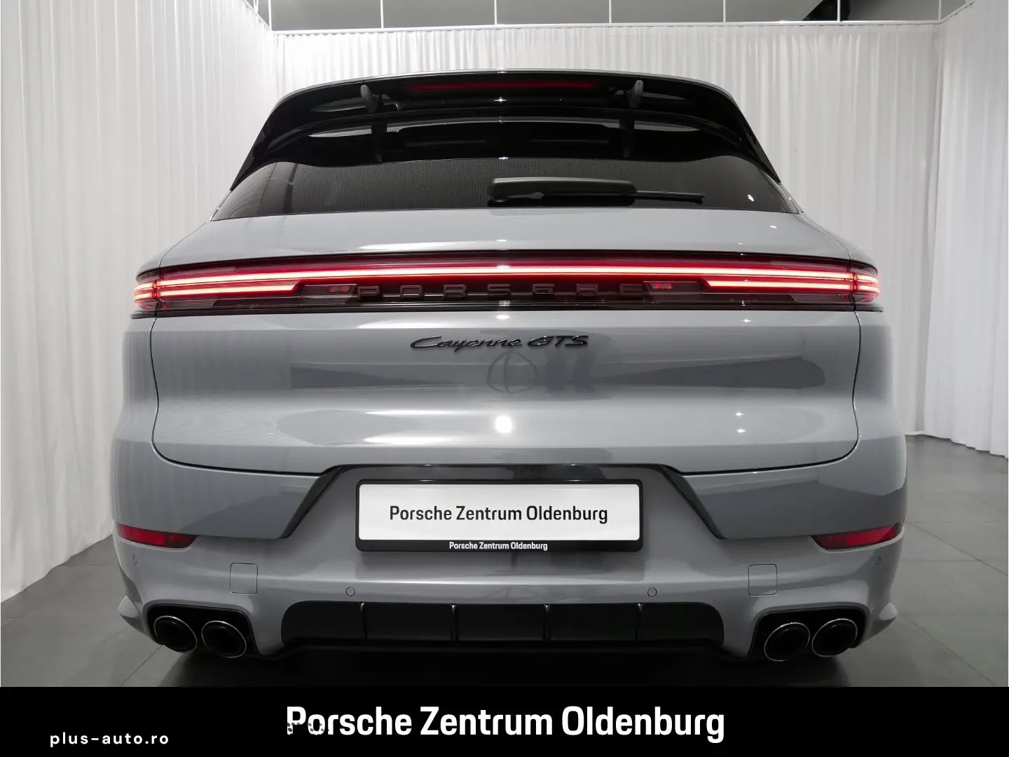 PORSCHE Cayenne GTS Pano Luftfed BOSE Sport-Design-Paket