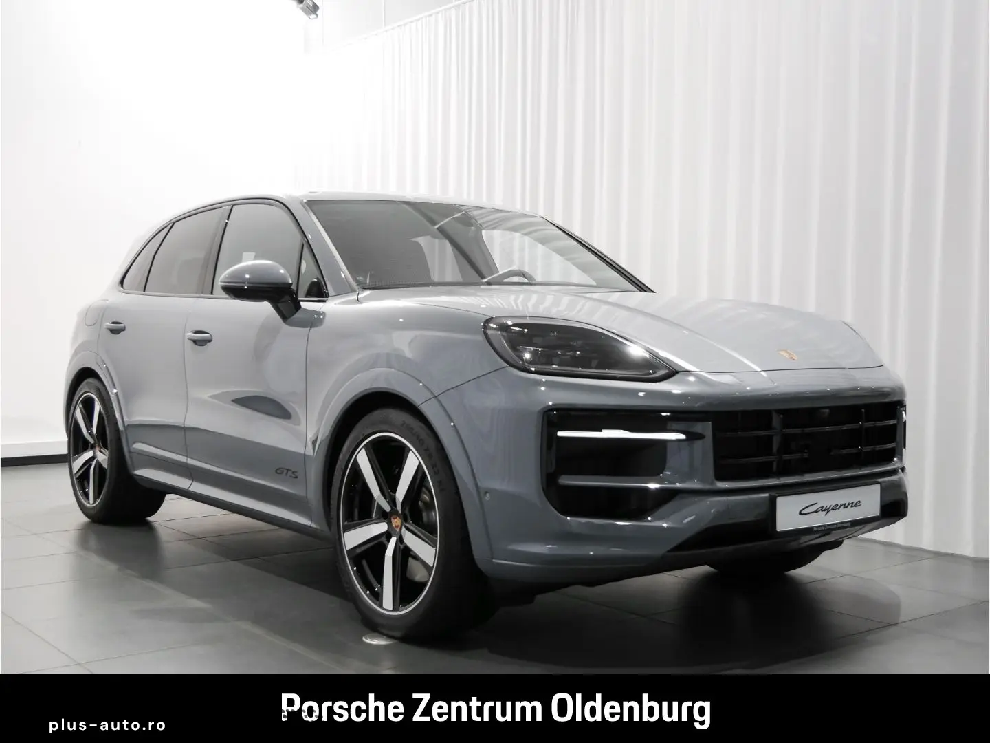 PORSCHE Cayenne GTS Pano Luftfed BOSE Sport-Design-Paket