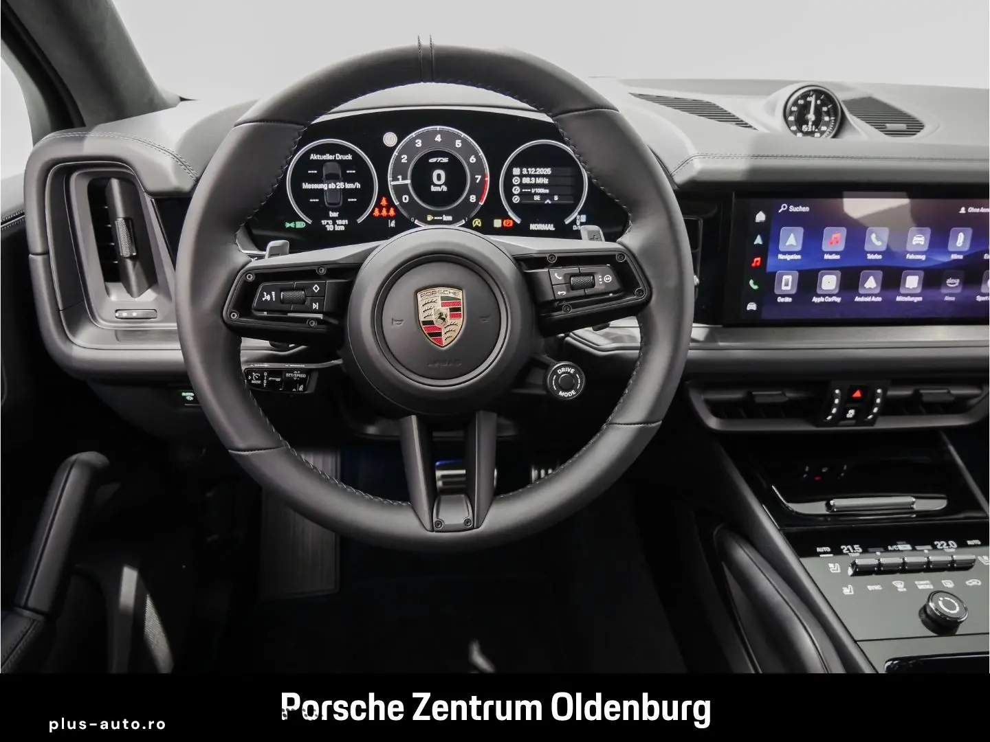 PORSCHE Cayenne GTS Pano Luftfed BOSE Sport-Design-Paket