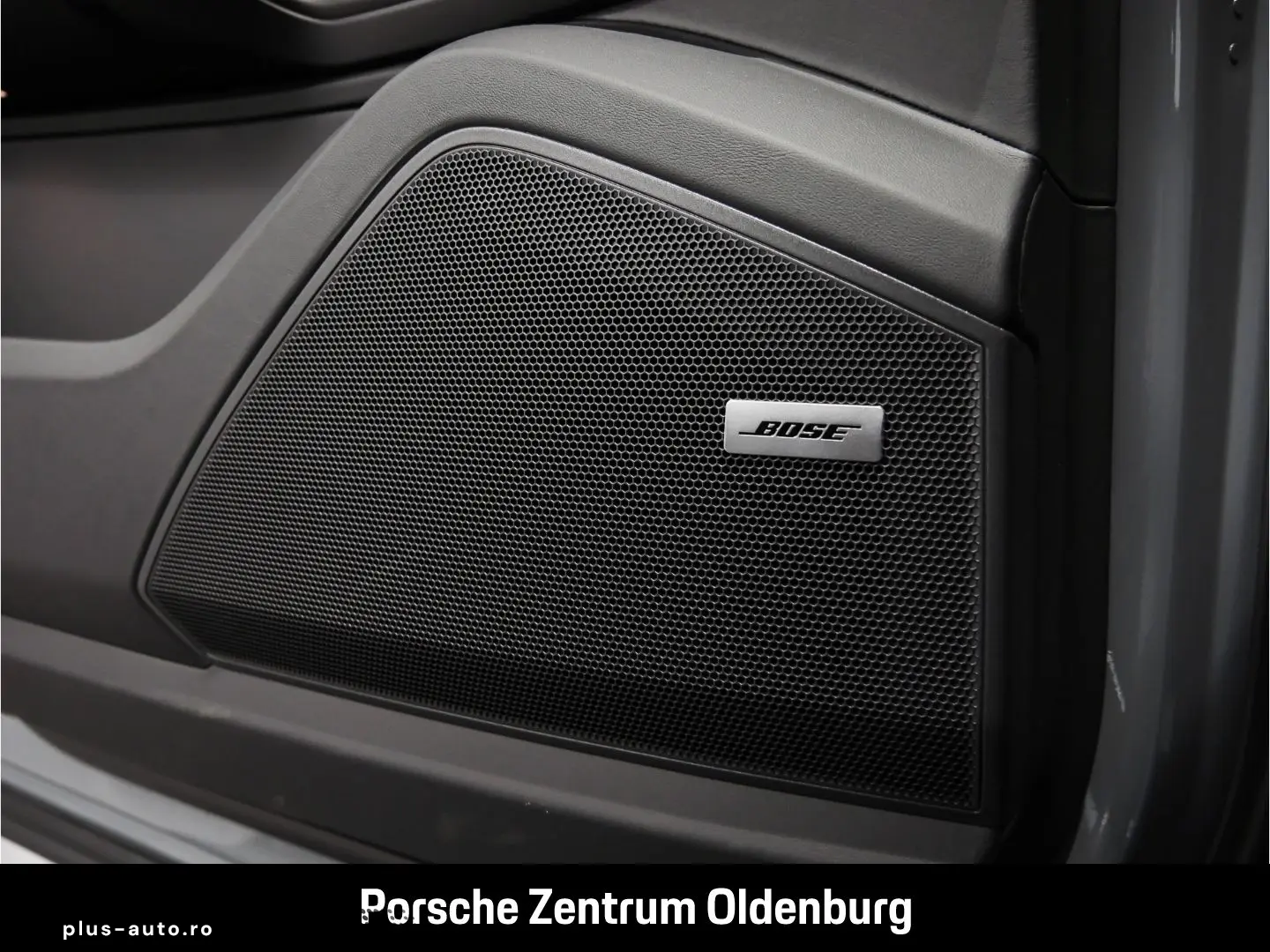 PORSCHE Cayenne GTS Pano Luftfed BOSE Sport-Design-Paket