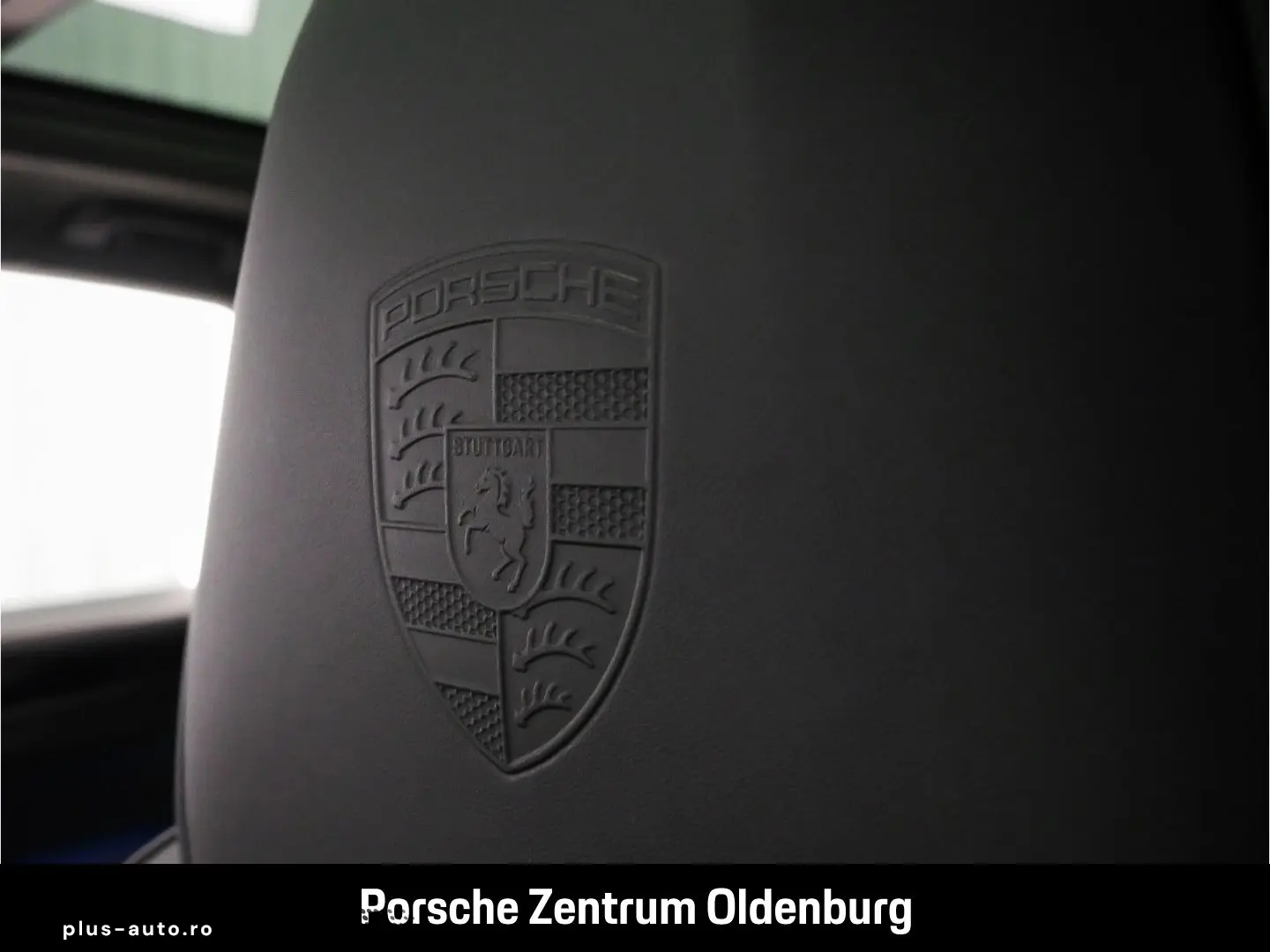 PORSCHE Cayenne GTS Pano Luftfed BOSE Sport-Design-Paket