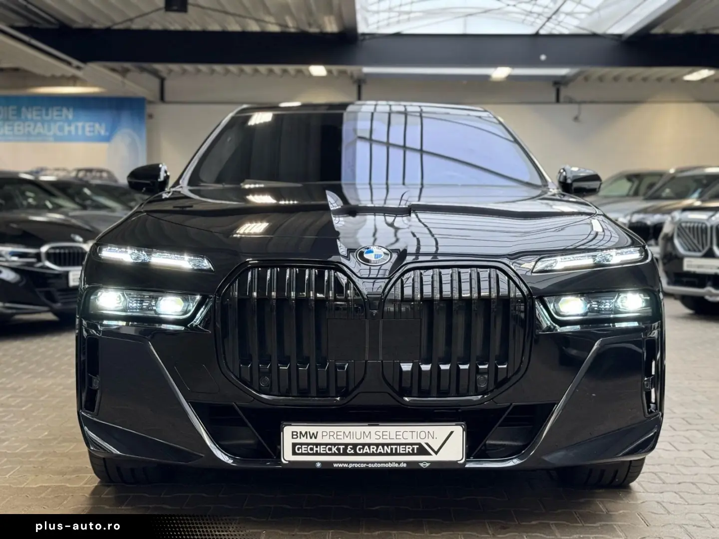 BMW Seria 7 2023 — imagine 5
