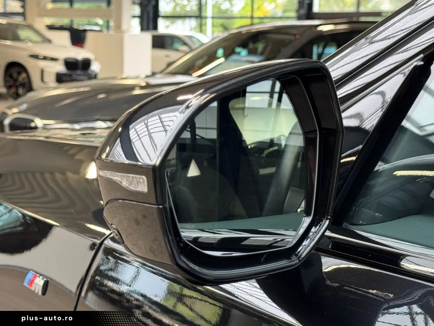 BMW Seria 7 2023 — imagine 23
