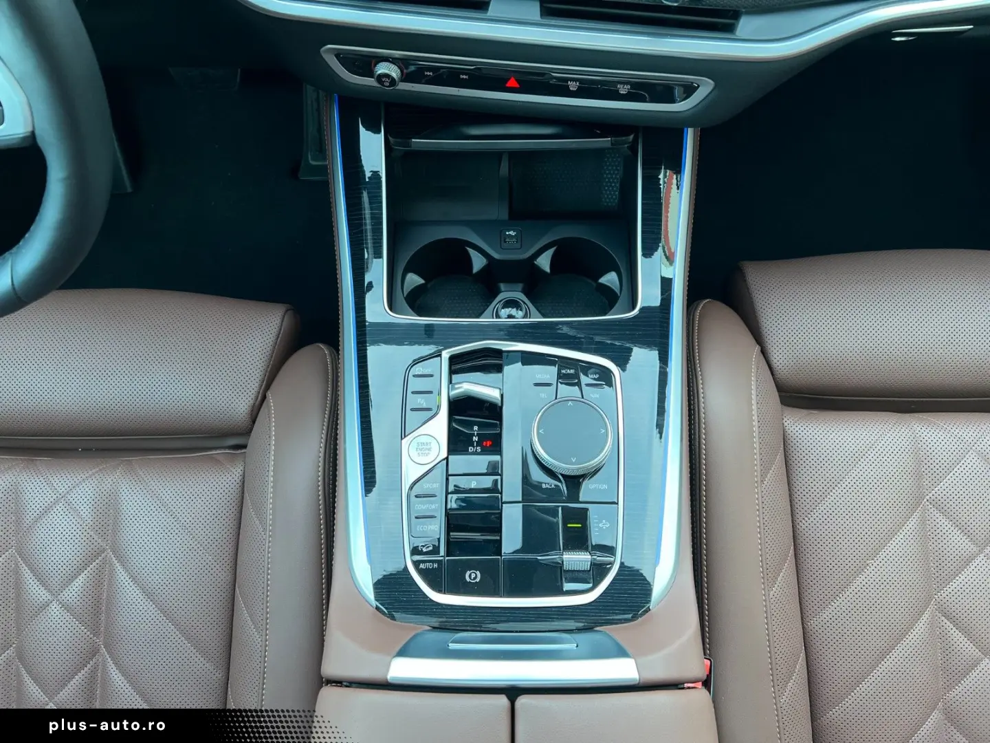 BMW X5 xDrive 30d  M-Sport-Pro AHK HUP 360  PANO H&K