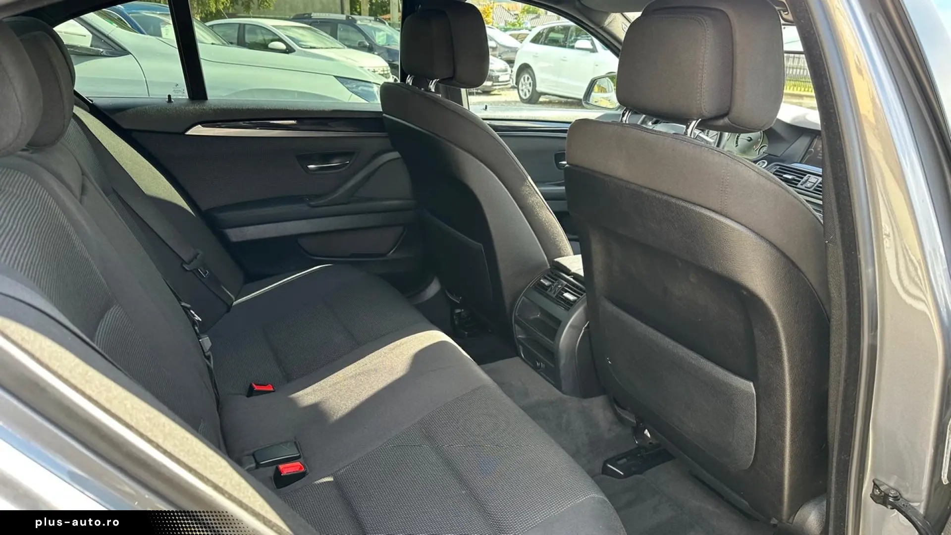 BMW Seria 5 520d Sport-Aut.