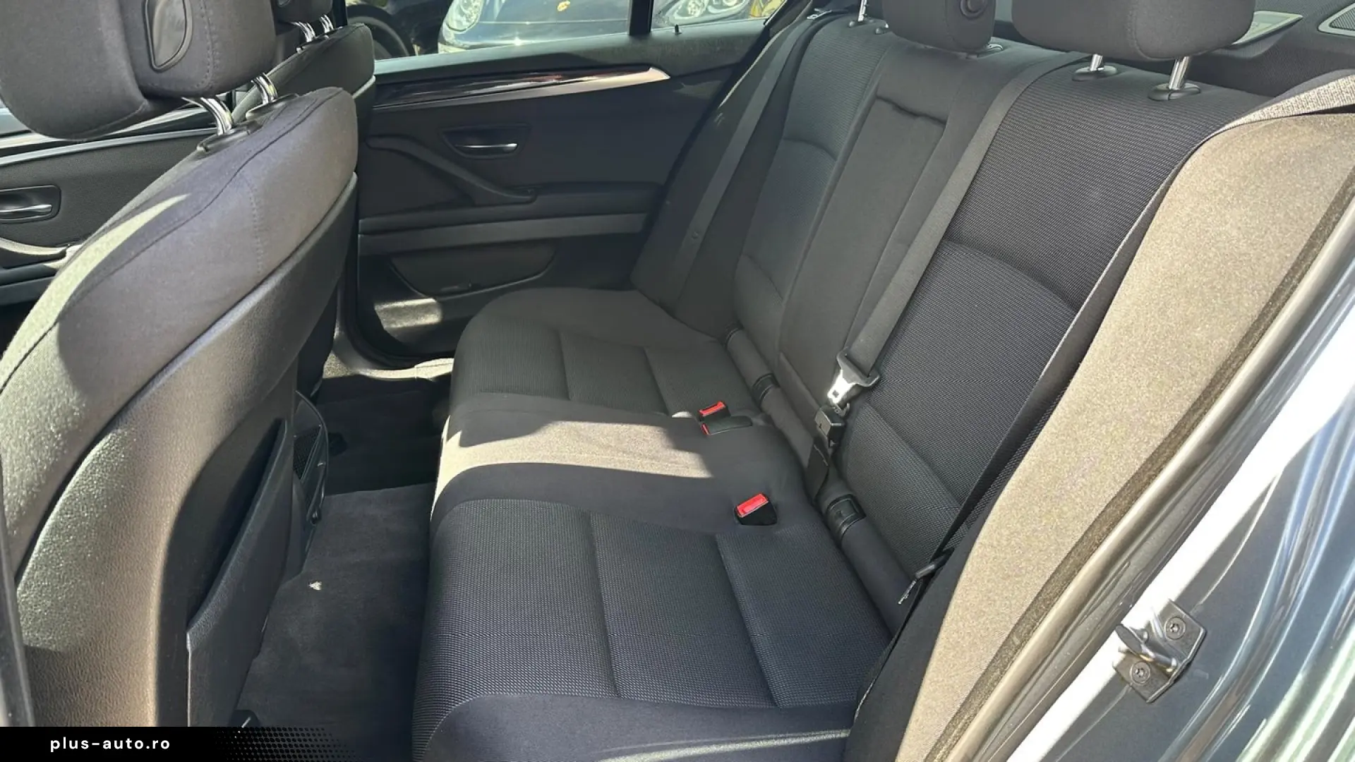 BMW Seria 5 520d Sport-Aut.