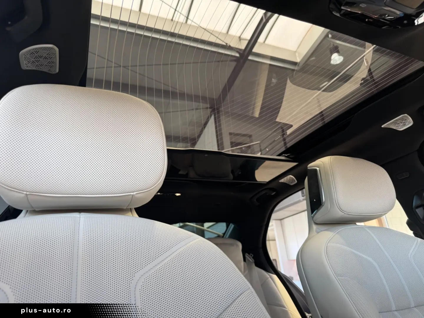 BMW 750e xDrive Individual Pret nou186.900 €   TV