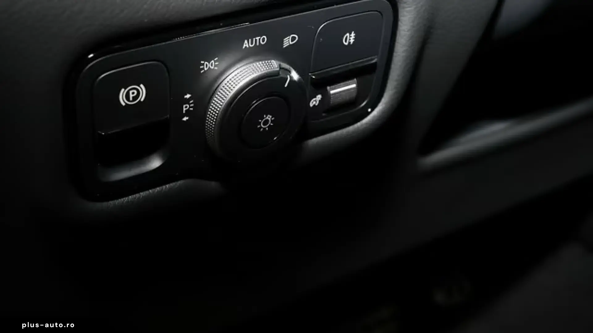 Mercedes-Benz V 300 AVANTGARDE AMG MBUX 360