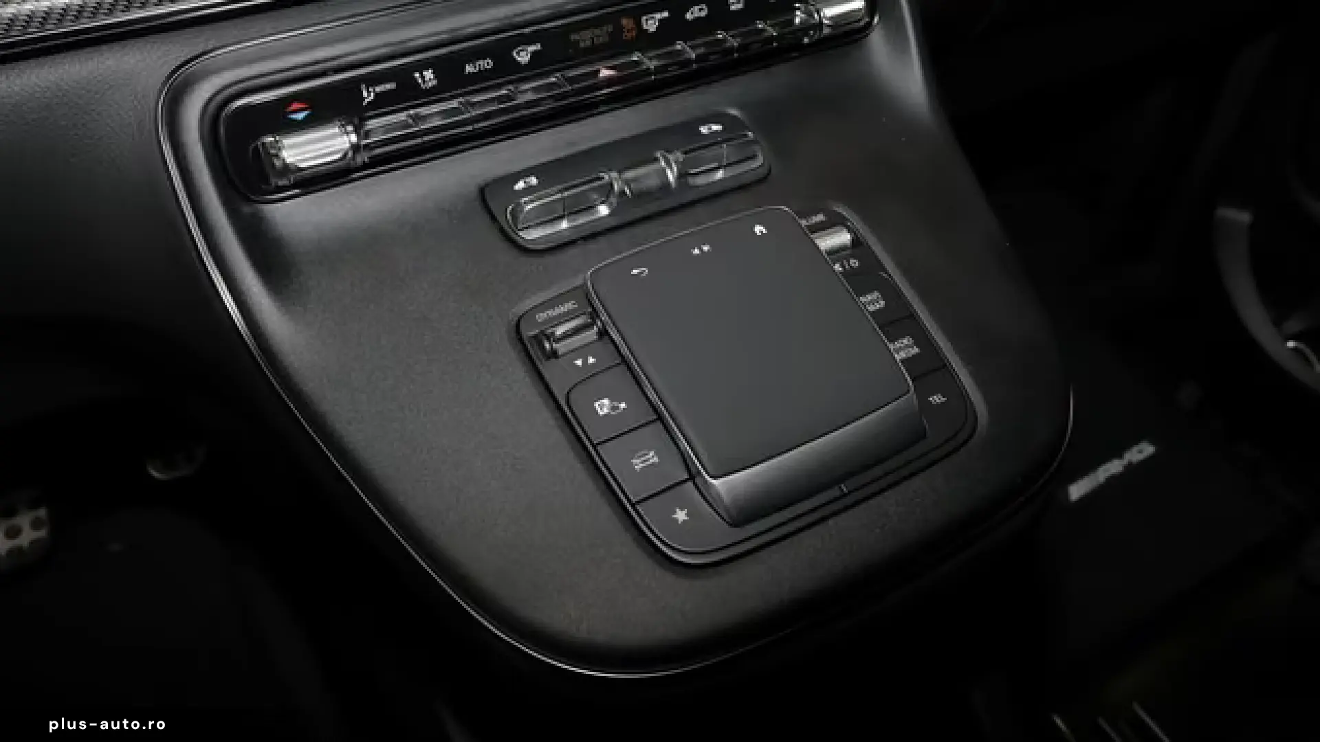 Mercedes-Benz V 300 AVANTGARDE AMG MBUX 360