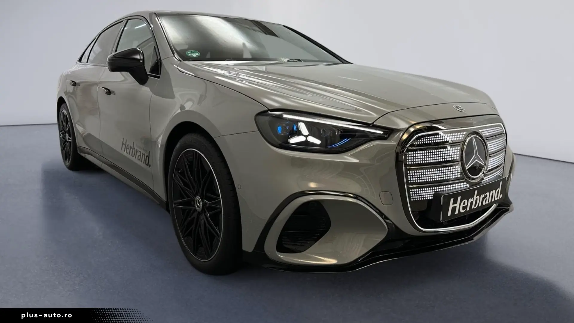 Mercedes-Benz C 400 4MATIC  AMG NIGHT 360