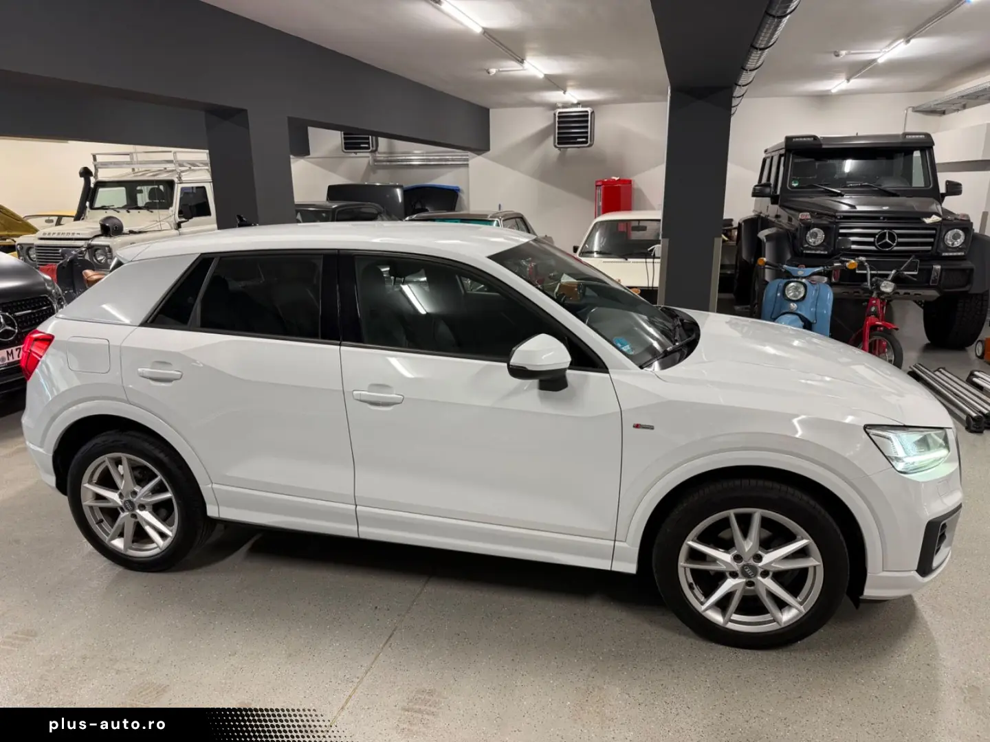 AUDI Q2 35 TFSI S-tronic sport  S-Line  LED  Navi