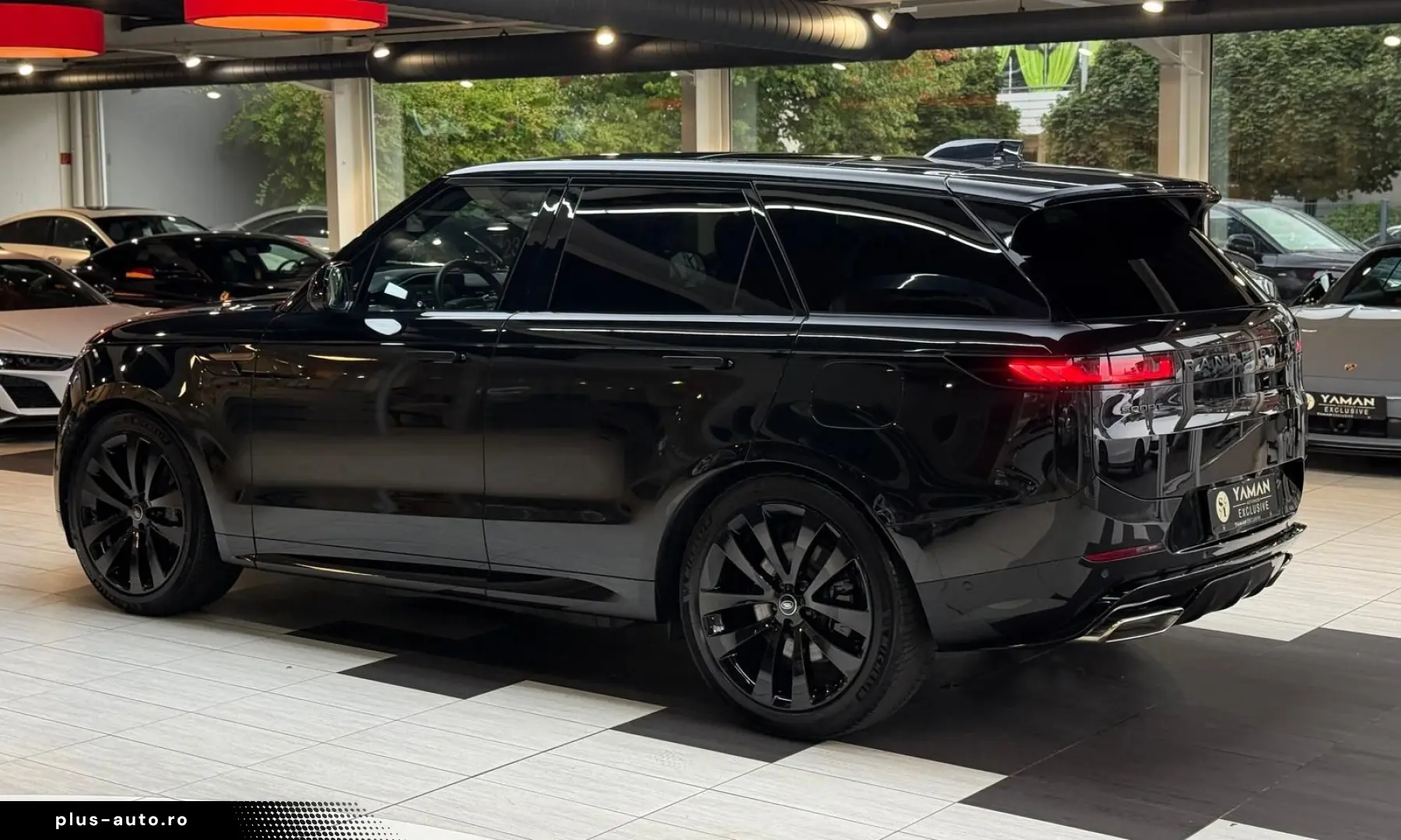 LAND ROVER Range Rover Sport P460e Dynamic HSE Pano HuD StH