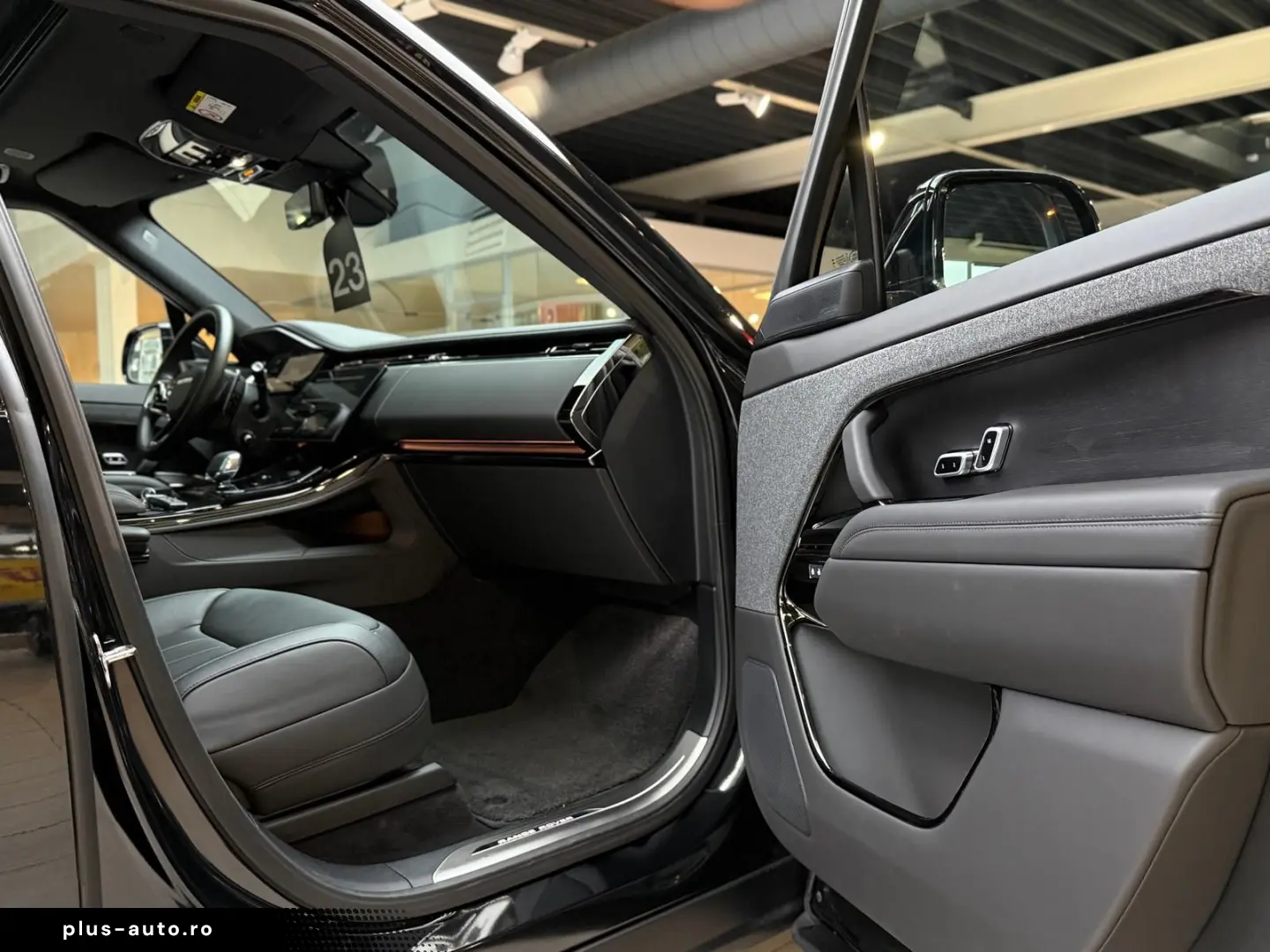LAND ROVER Range Rover Sport P460e Dynamic HSE Pano HuD StH