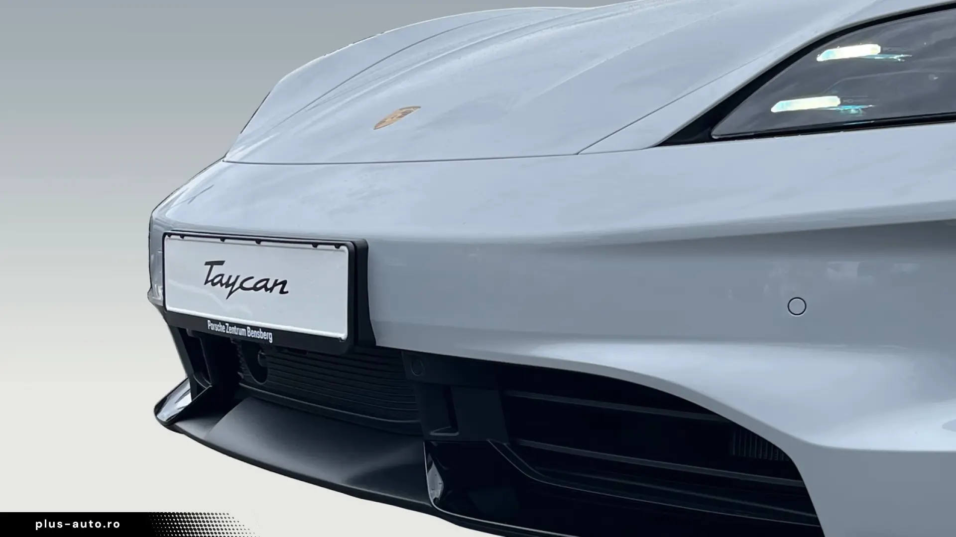 Porsche Taycan Sport Turismo Black Edition