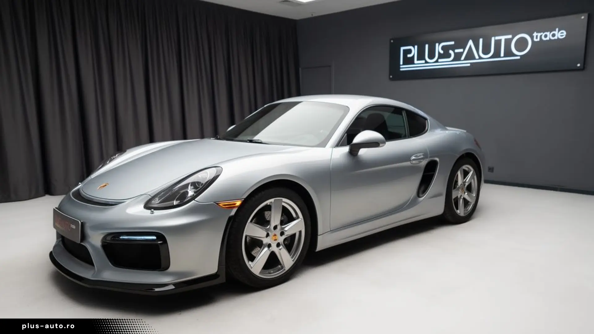 PORSCHE CAYMAN