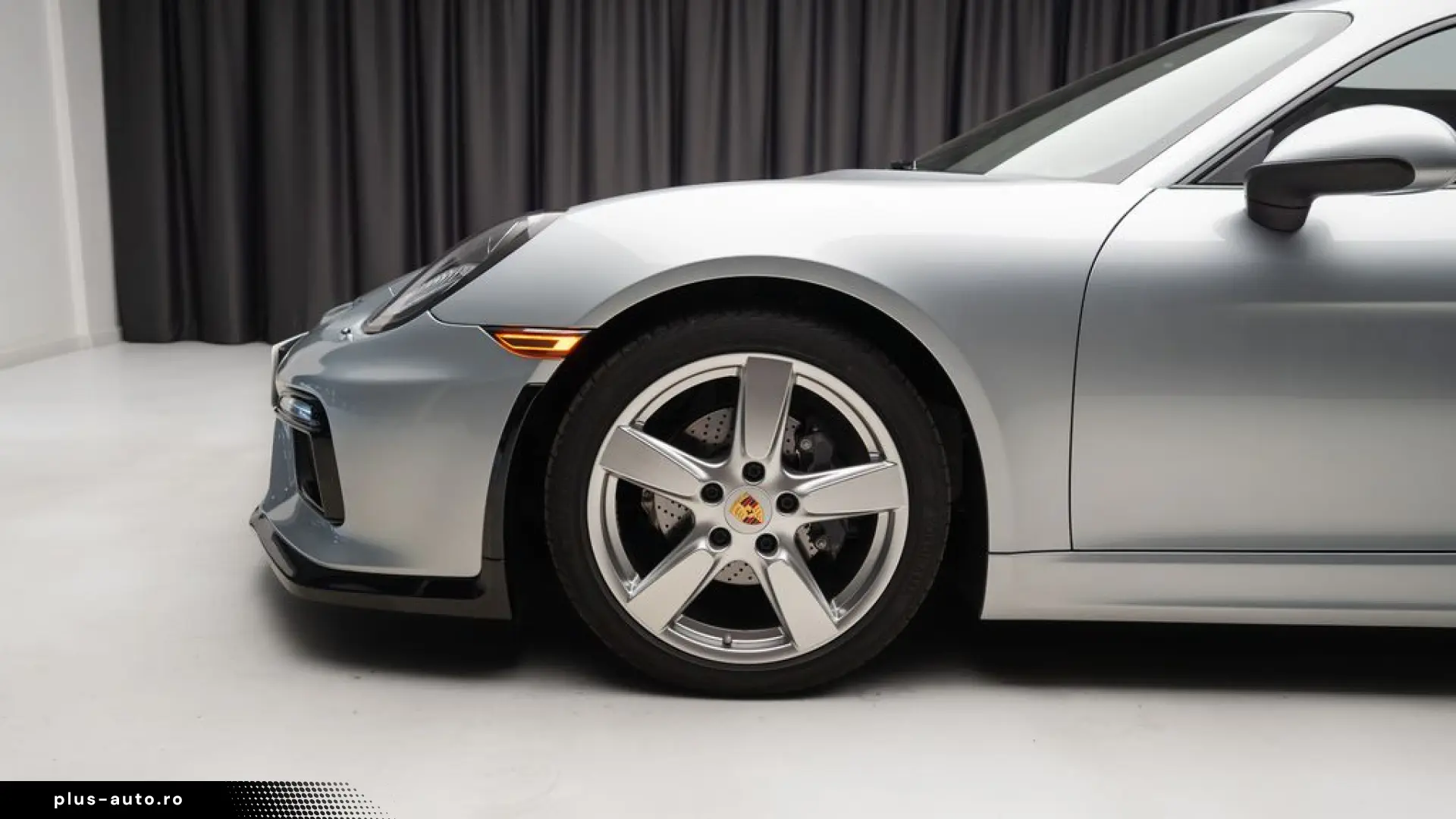 PORSCHE CAYMAN
