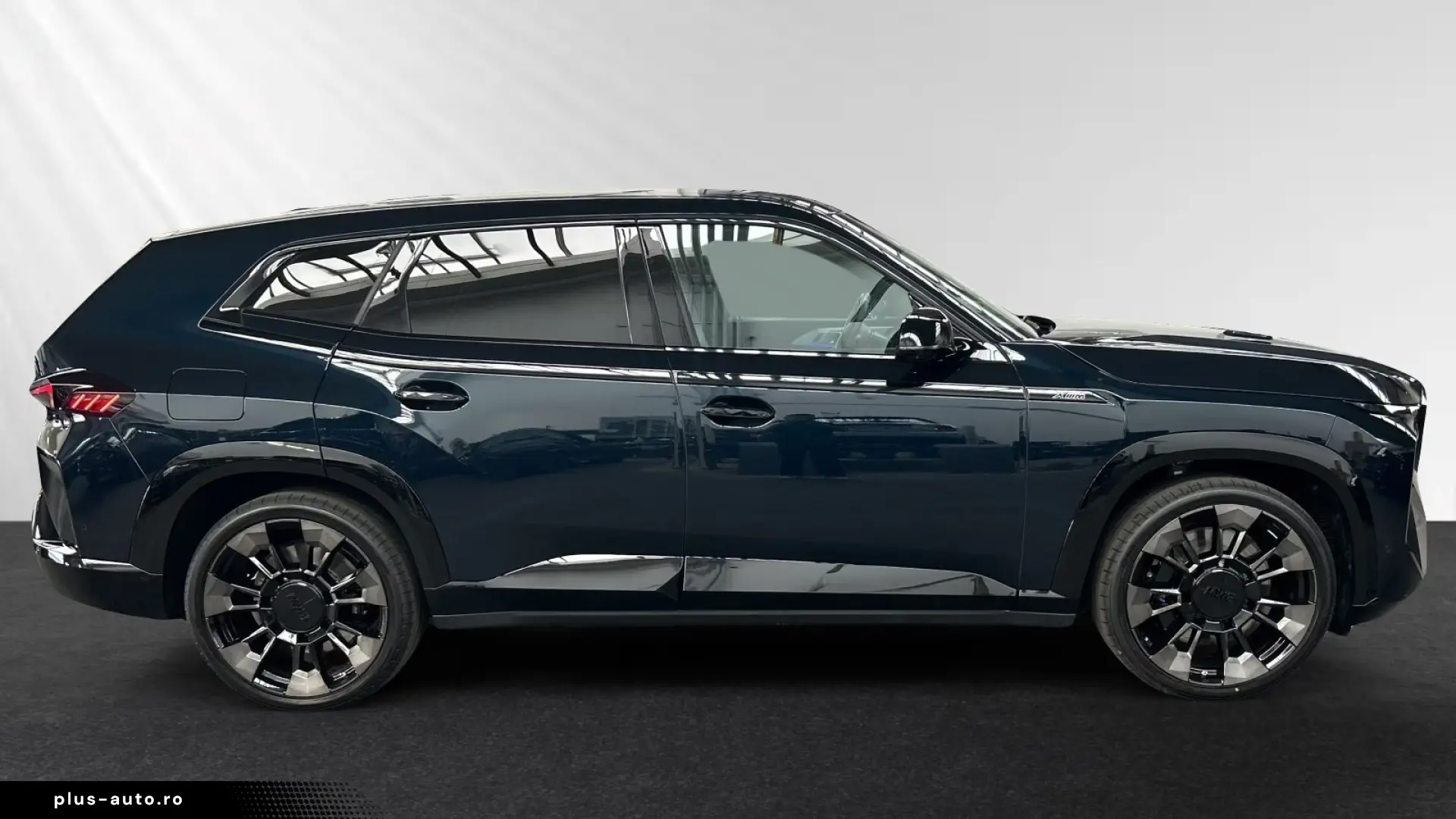 BMW XM 50e AHK DA-