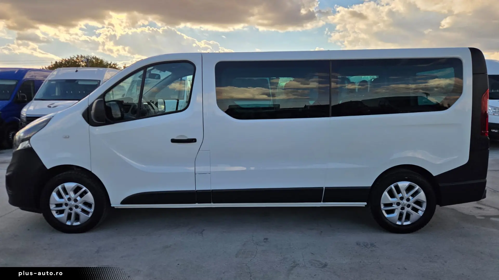 OPEL VIVARO L2H1 MAXY 9 LOCURI