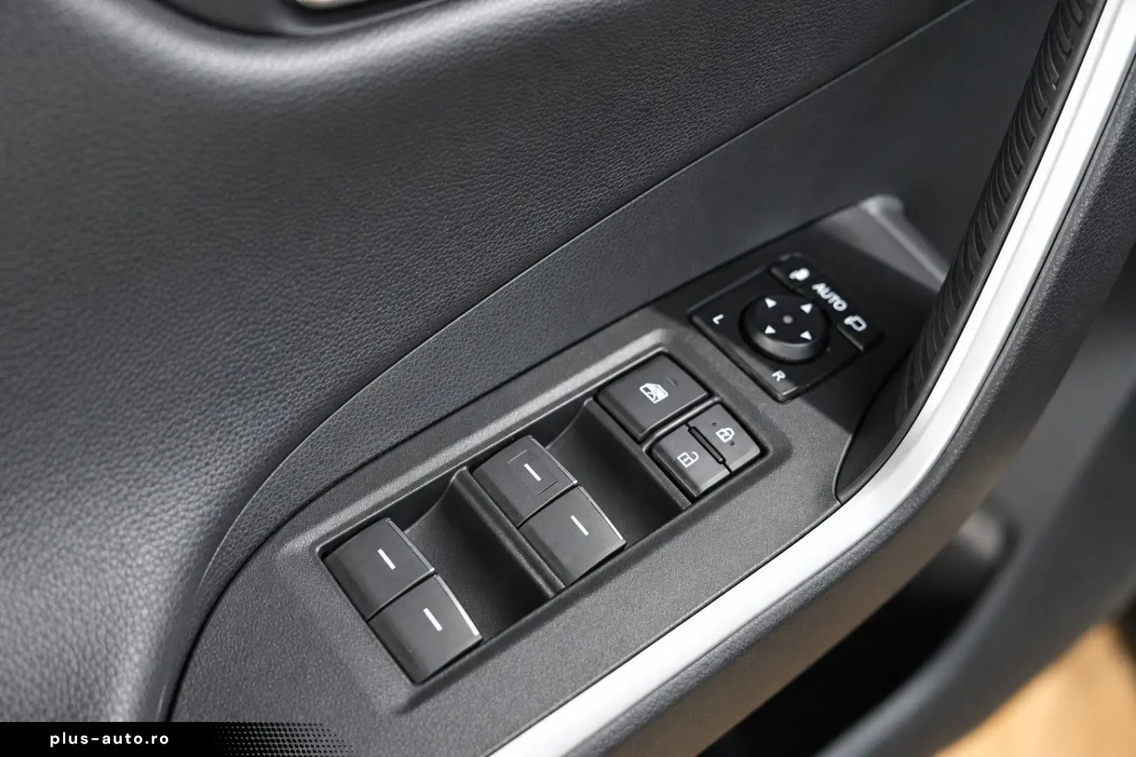 SUZUKI Across 2.5 Plug-In Hybrid Comfort  E-Four ACC