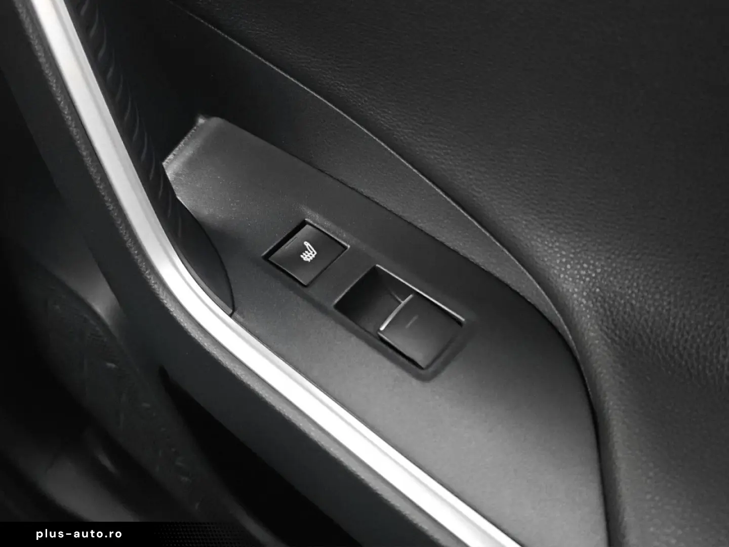 SUZUKI Across PLUG-IN HYBRID