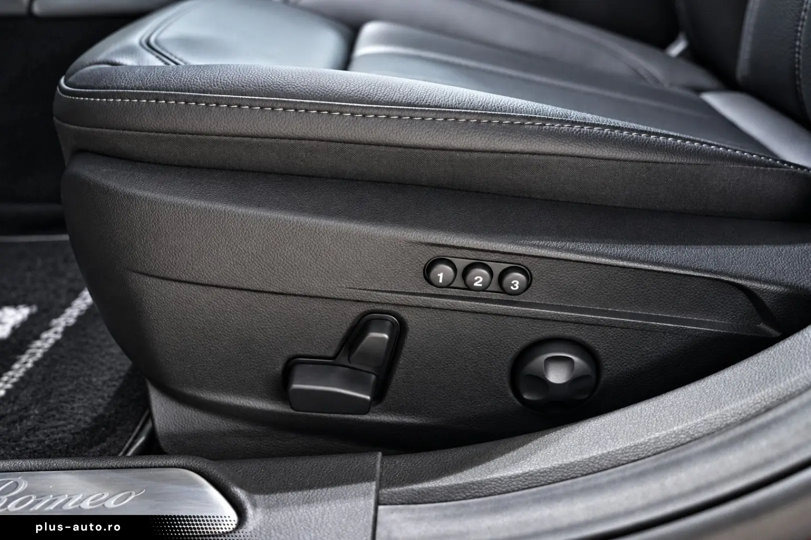 ALFA ROMEO Giulia Ti Q4 MEMORY ACC NAVI KAMERA LEDER