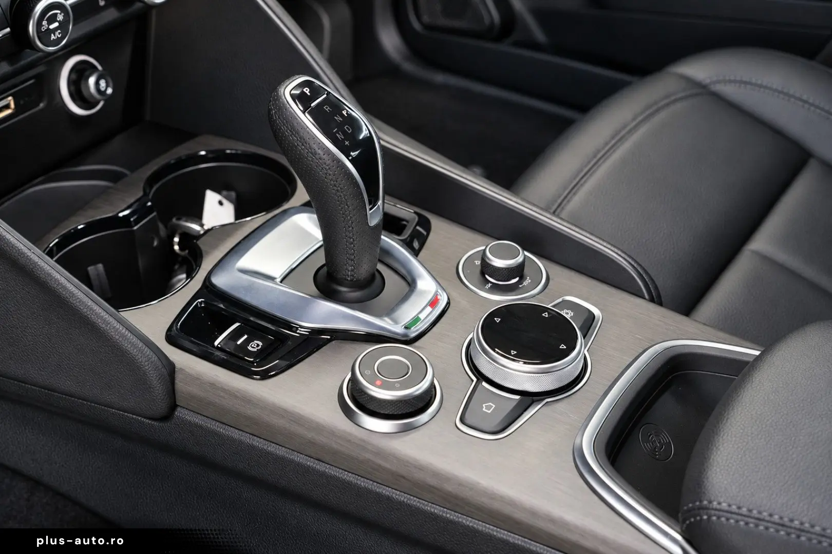 ALFA ROMEO Giulia Ti Q4 MEMORY ACC NAVI KAMERA LEDER