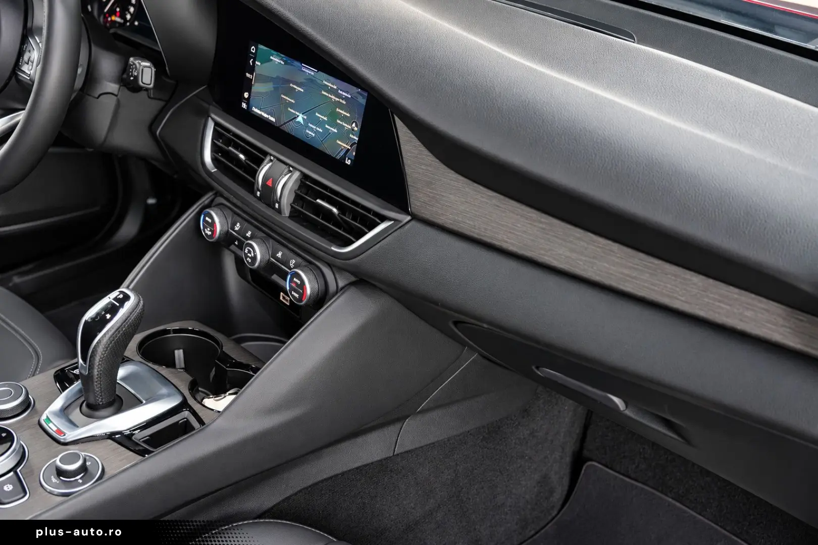 ALFA ROMEO Giulia Ti Q4 MEMORY ACC NAVI KAMERA LEDER