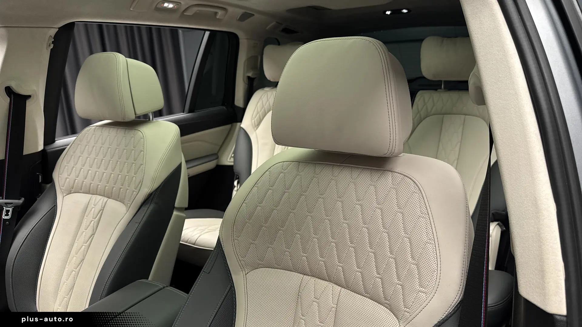 BMW X7 M60i xDrive LCI – 2023