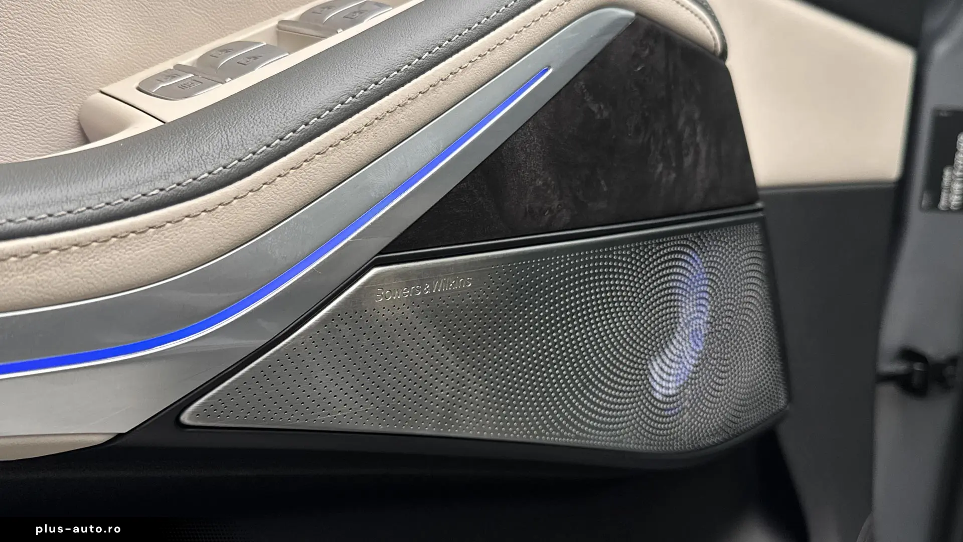 BMW X7 M60i xDrive LCI – 2023