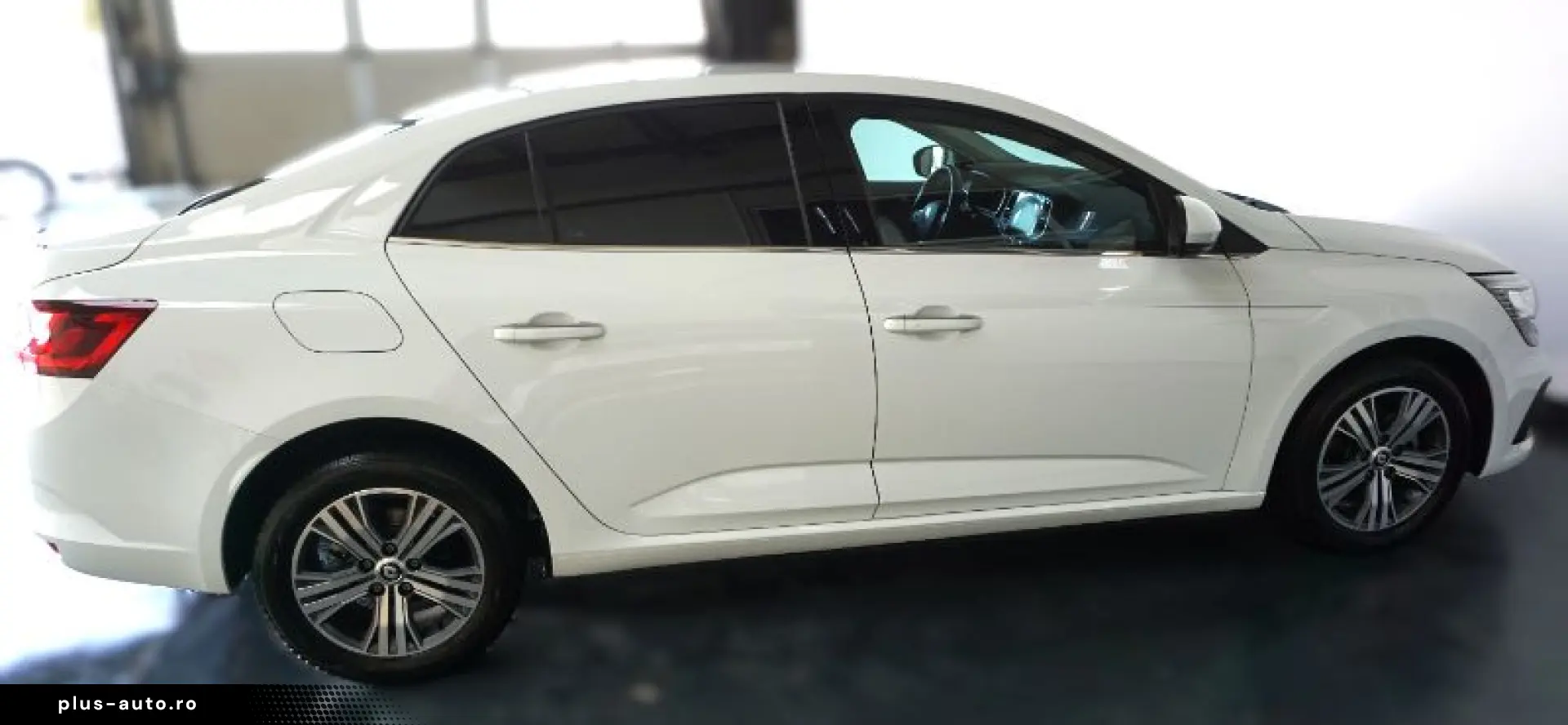 RENAULT MEGANE 1.3 TCe 140CP equilibre
